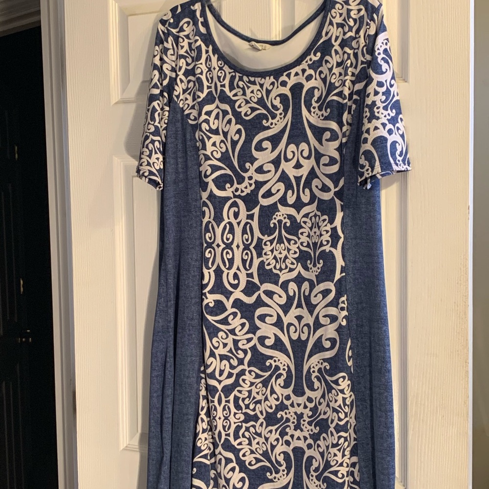 EST.1946 dress